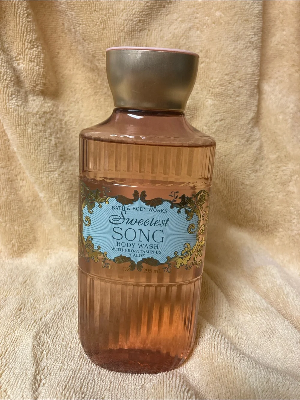 Bath & Body Works Sweetest Song Body Wash - Light Pink & Gold Cap